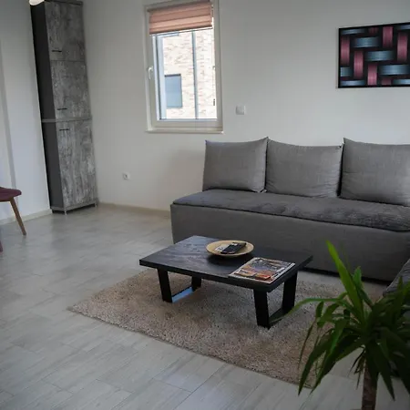 Arija Apartment Ruma